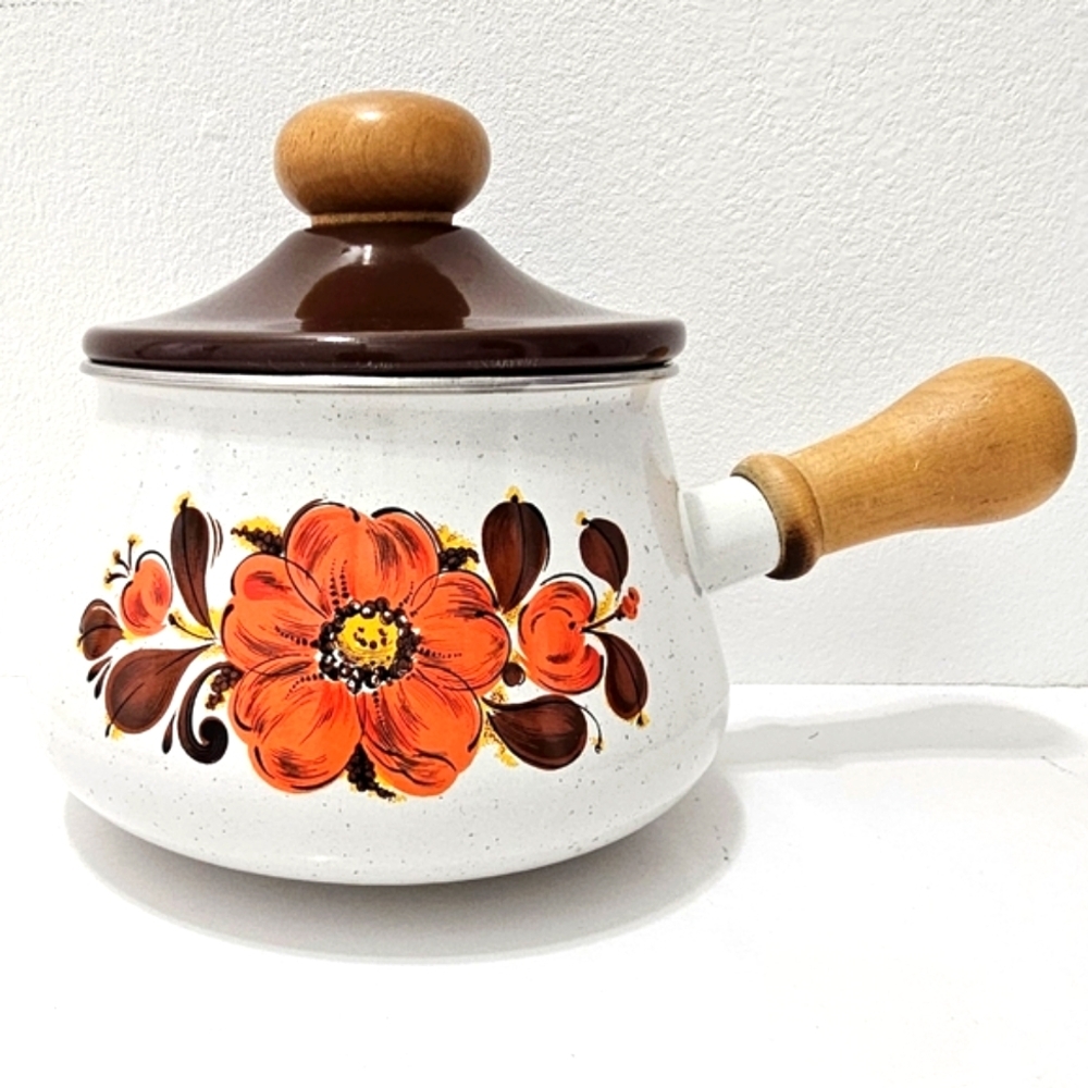 Vintage Sanko Ware Orange Poppy Enamel Fondue Pot with Lid & Wooden Handle